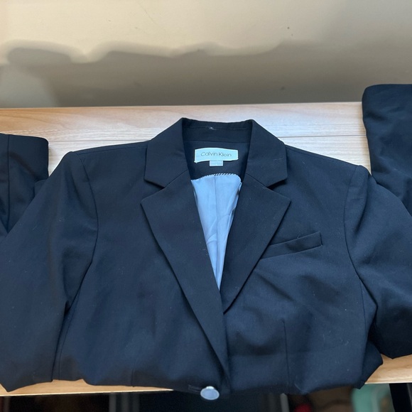 Calvin Klein Black Tailored Blazer with Notched Lapels NWOT - Picture 5 of 12